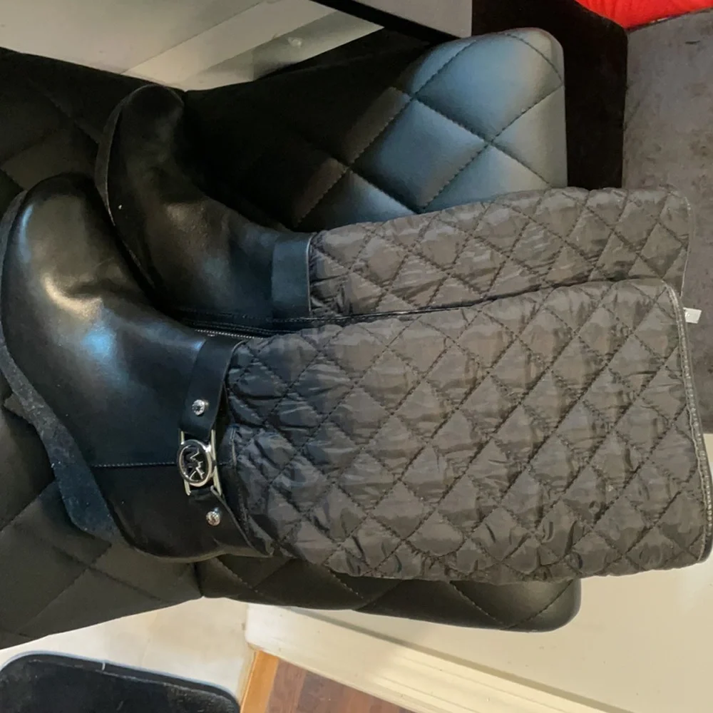 MICHAEL KORS WEDGE BOOTS